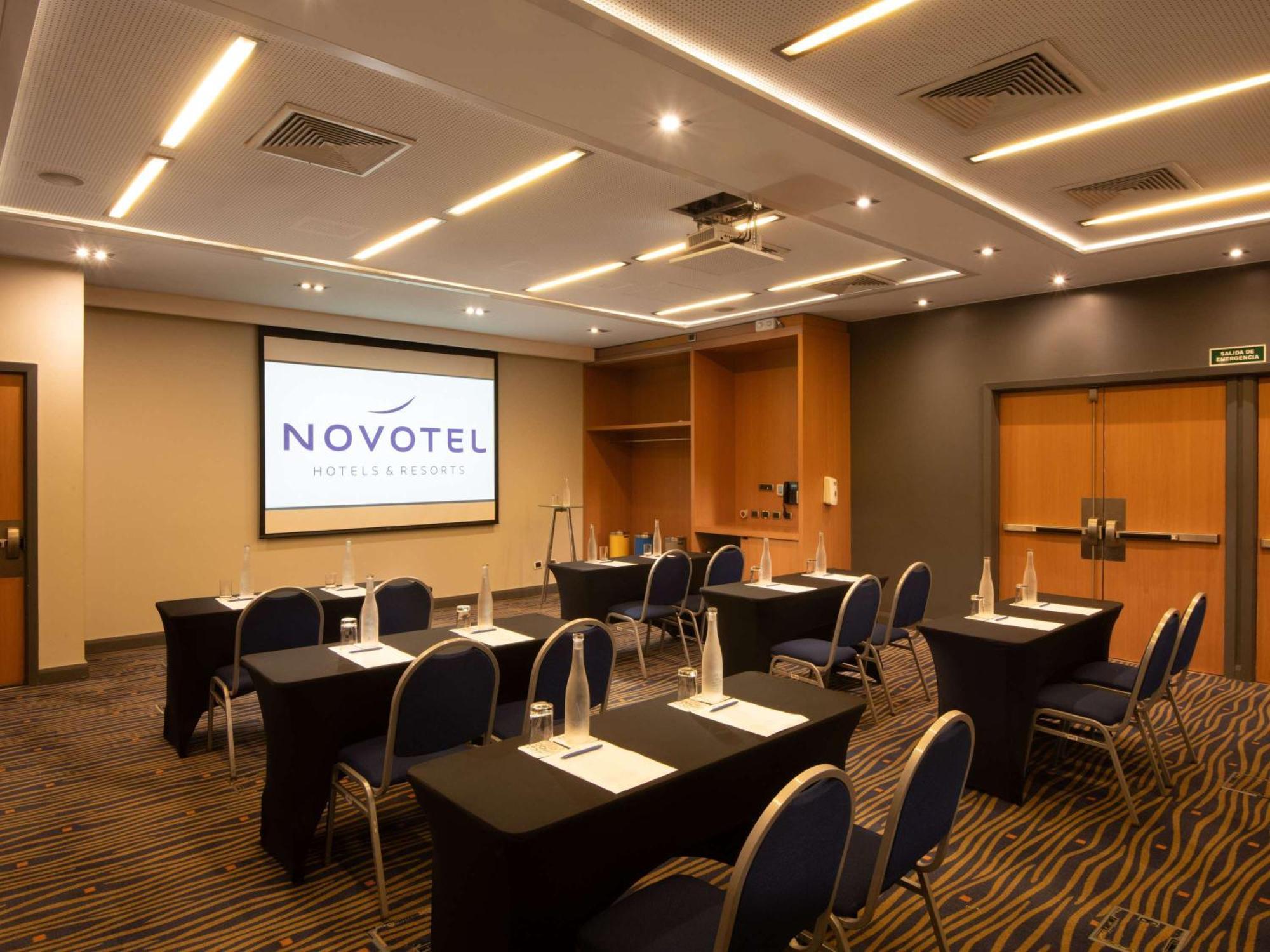 Novotel Santiago Vitacura מראה חיצוני תמונה